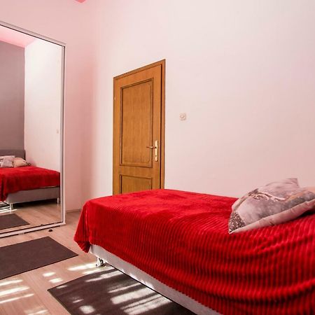 Emanuel Apartman Pula Eksteriør billede